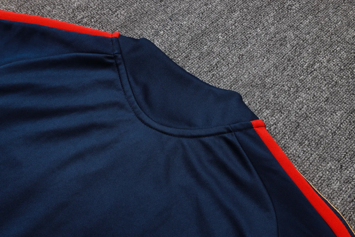 2026/27 Spain Royal blue Jacket Tracksuit detail image