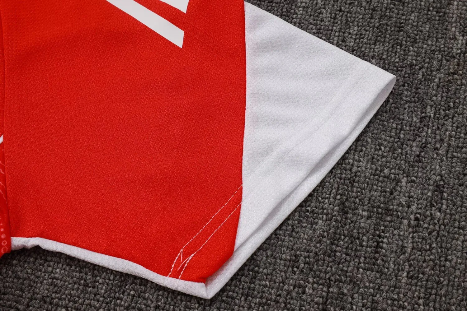 2025/26 AD Red Training Jersey (A.. detail image