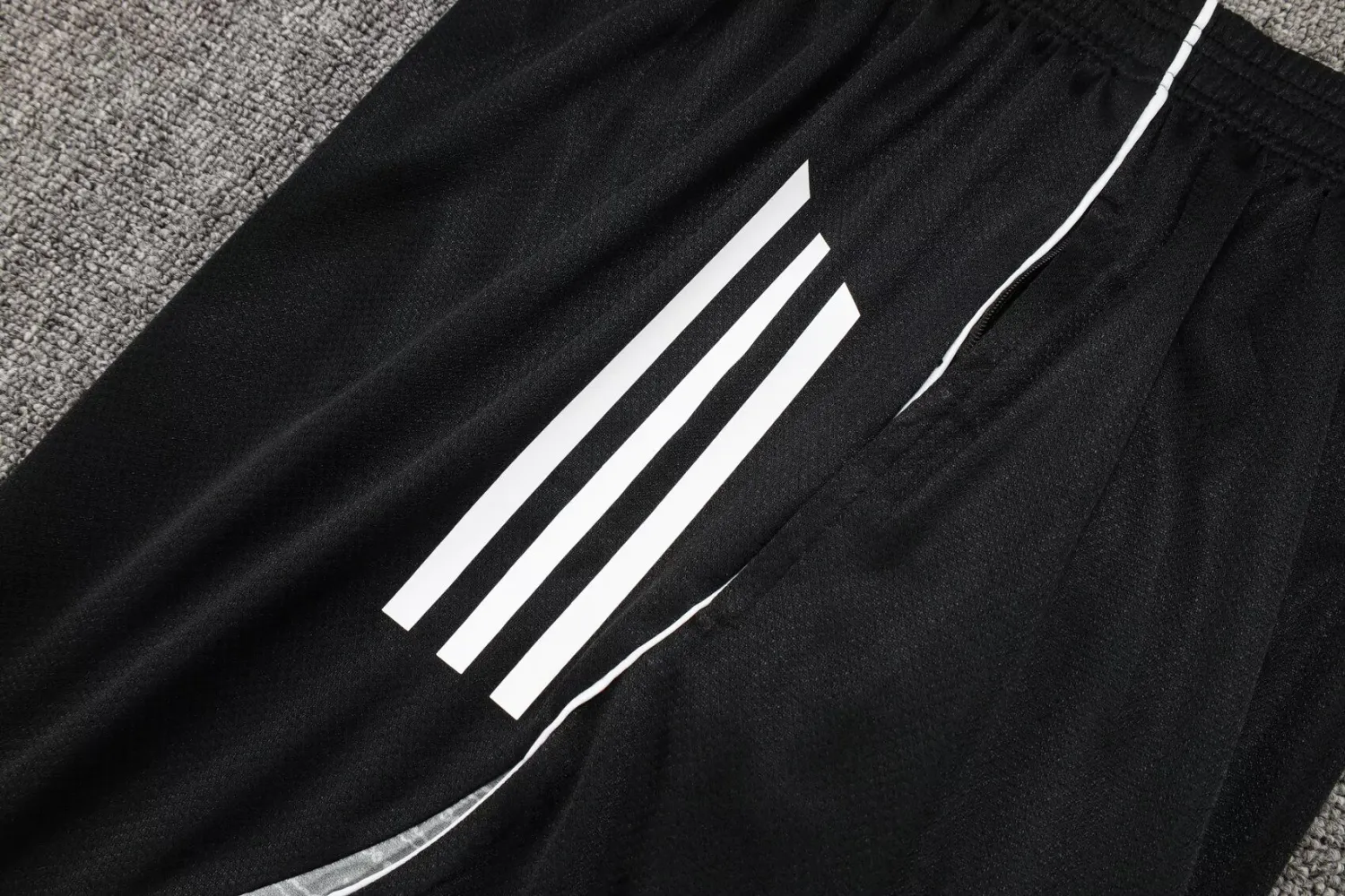 2025/26 AD Black Training Jersey(A.. detail image