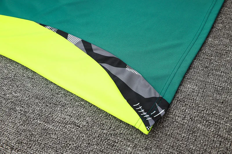 2024/25 Algeria Dark Green Sweater Tracksuit detail image