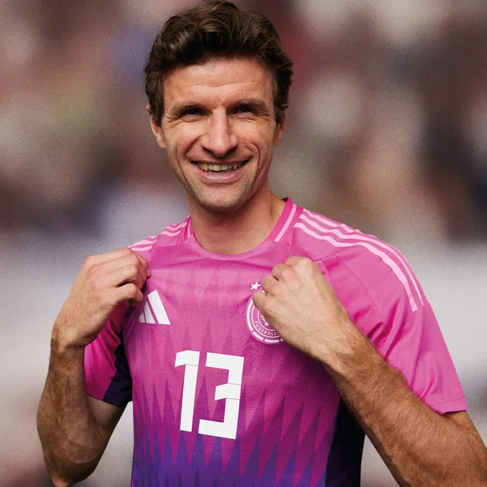 2024/25 Germany 1:1 Quality Away Pink Fans Socc... detail image