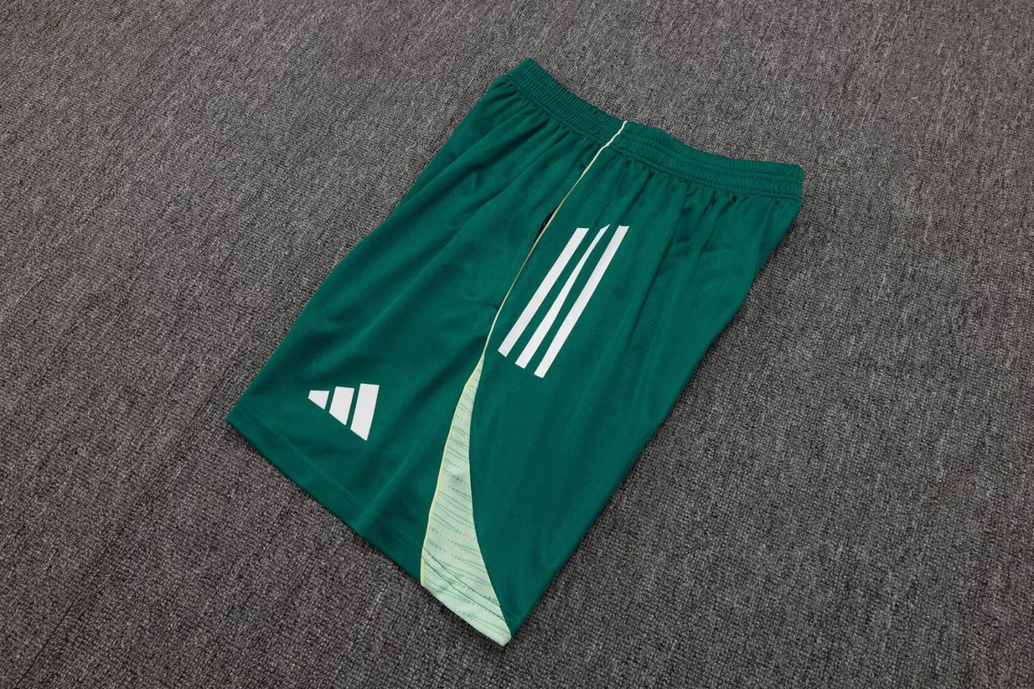 2025/26 AD Light Green Training.. detail image