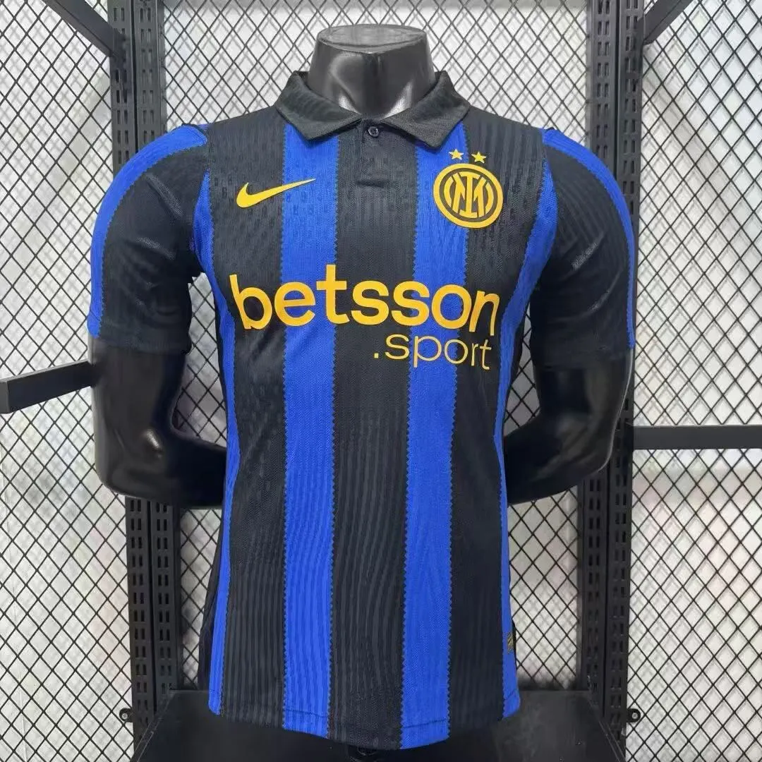 2026/27 In Milan Home Player.. product image