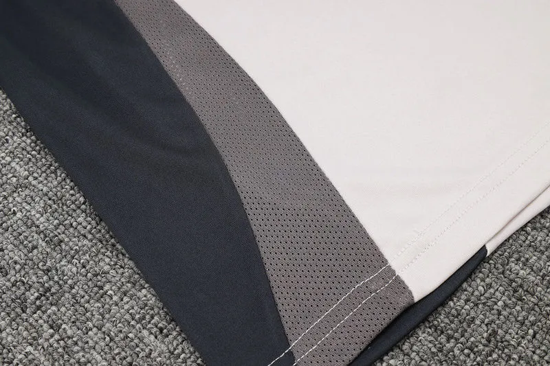 2024/25 RM Off-White Training Jersey(A Set) detail image