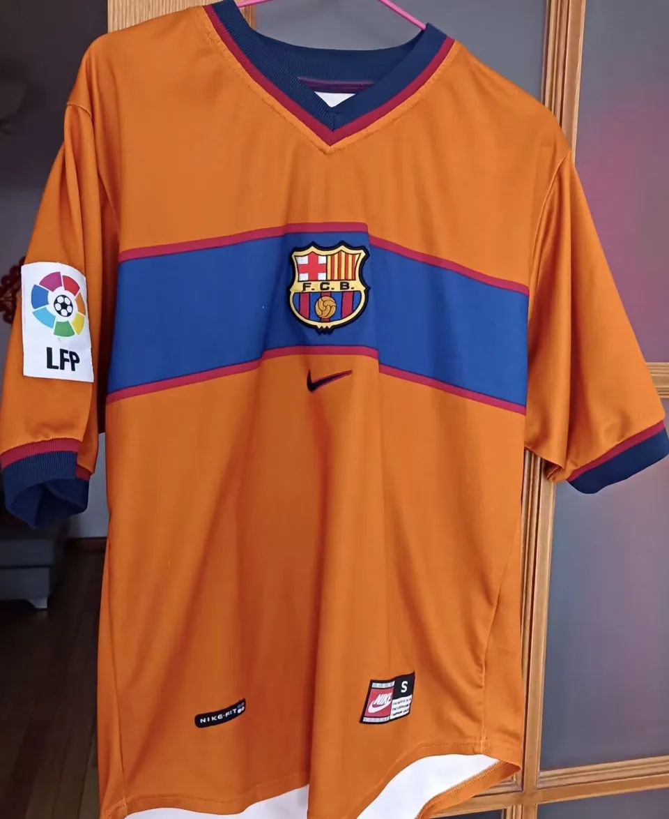 1998/2000 BA Third Orange Retro.. product image
