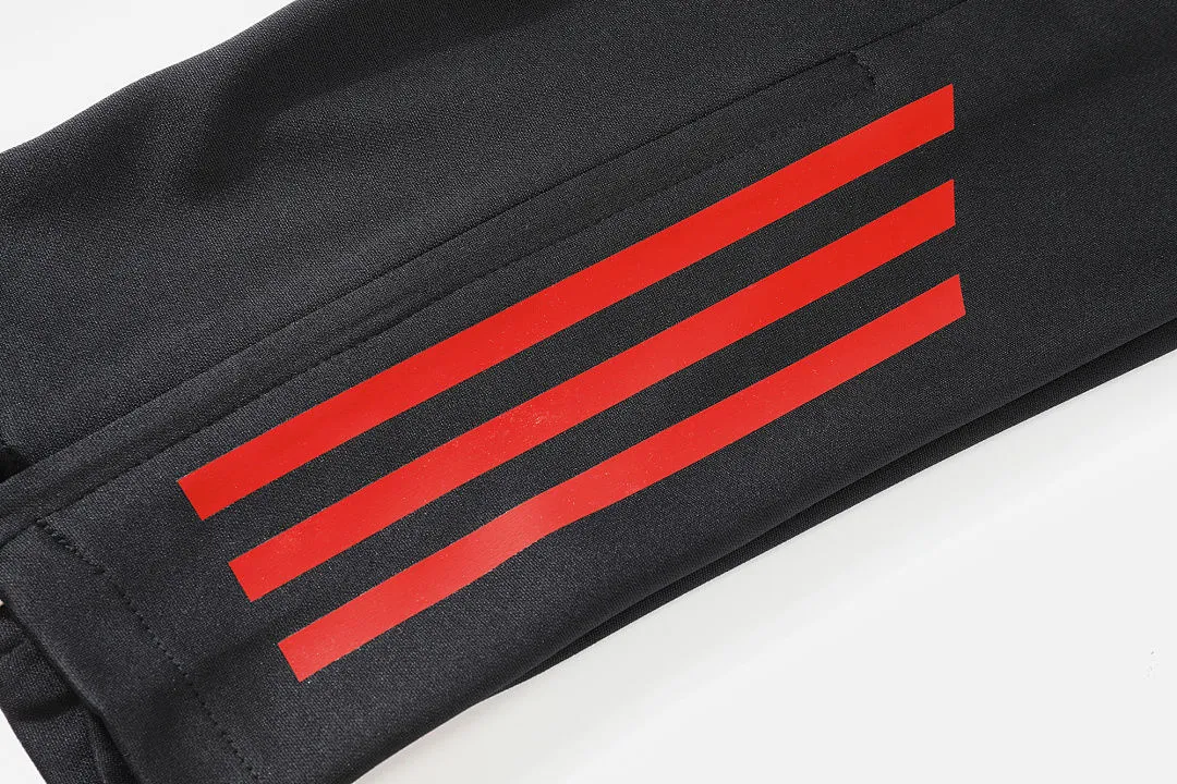 2026 M Utd Red Kids Sweater.. detail image
