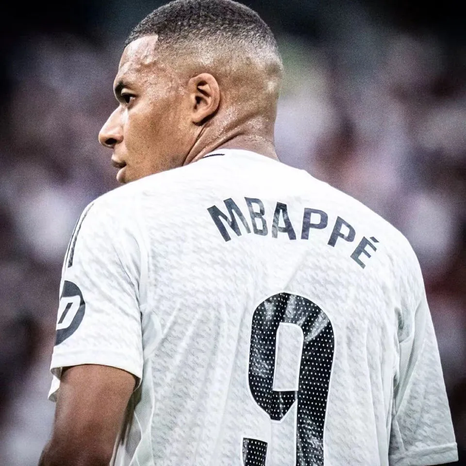 2024/25 RM Special Edition White Fans Soccer Je... detail image