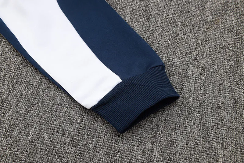 2025 RM White Jacket Tracksuit detail image