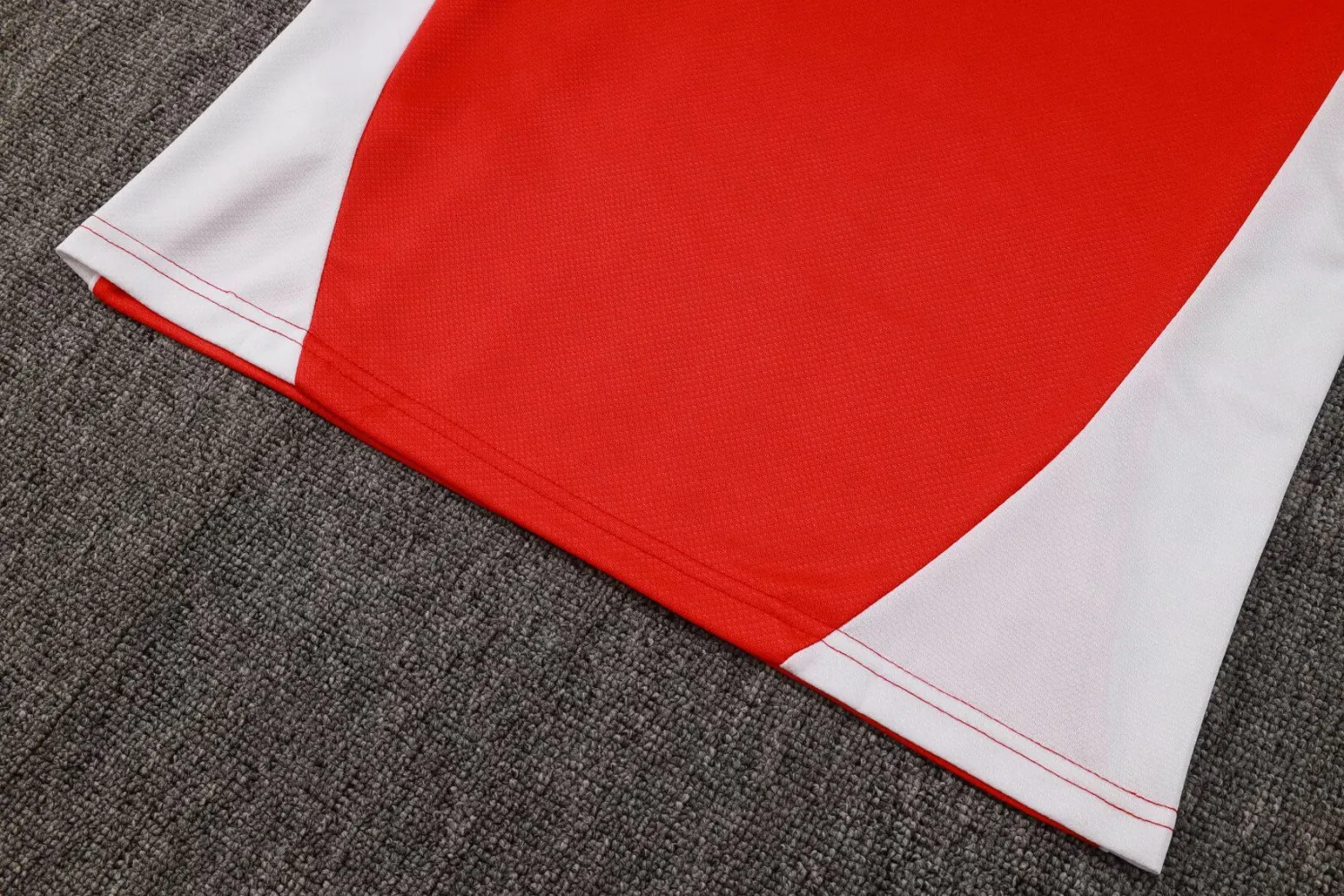 2025/26 AD Red Training Jersey (A.. detail image