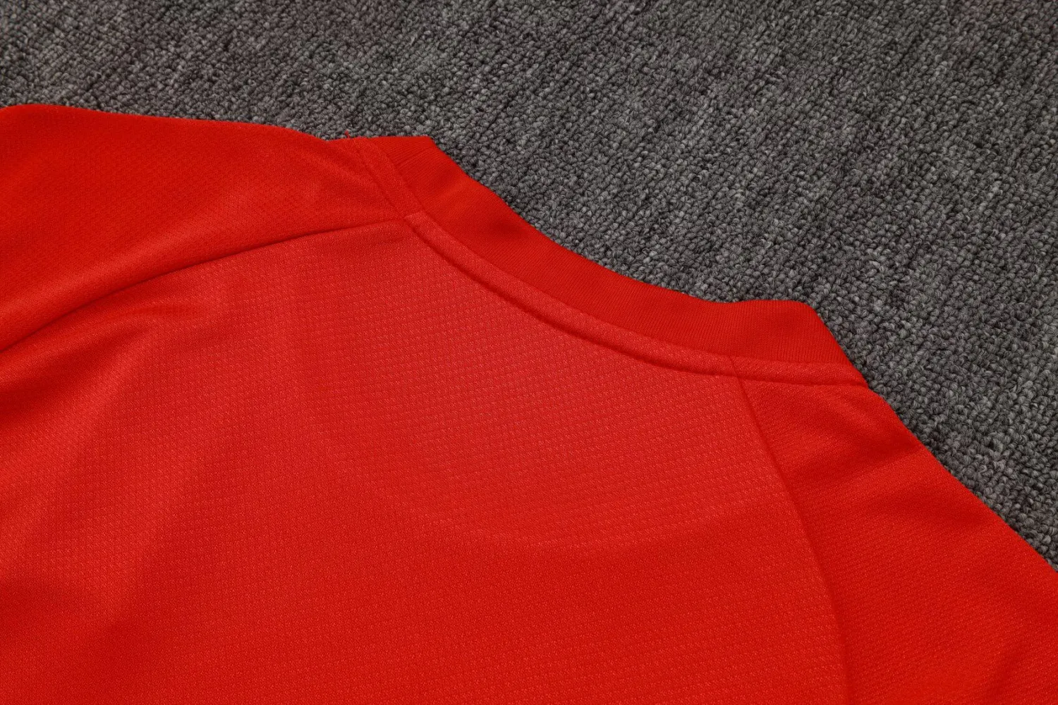 2025/26 AD Red Training Jersey (A.. detail image