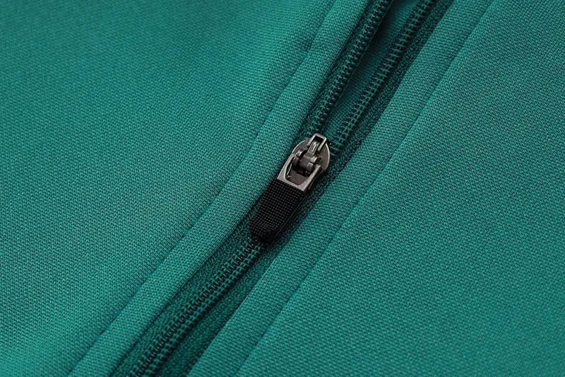 2024/25 Algeria Dark Green Sweater Tracksuit detail image