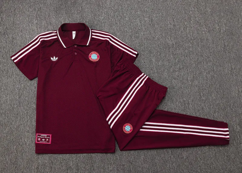 2025/26 M Utd Maroon Sweater.. detail image
