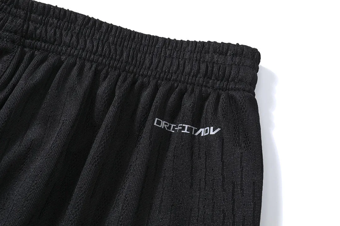 2026 PSG Black Kids Sweater.. detail image