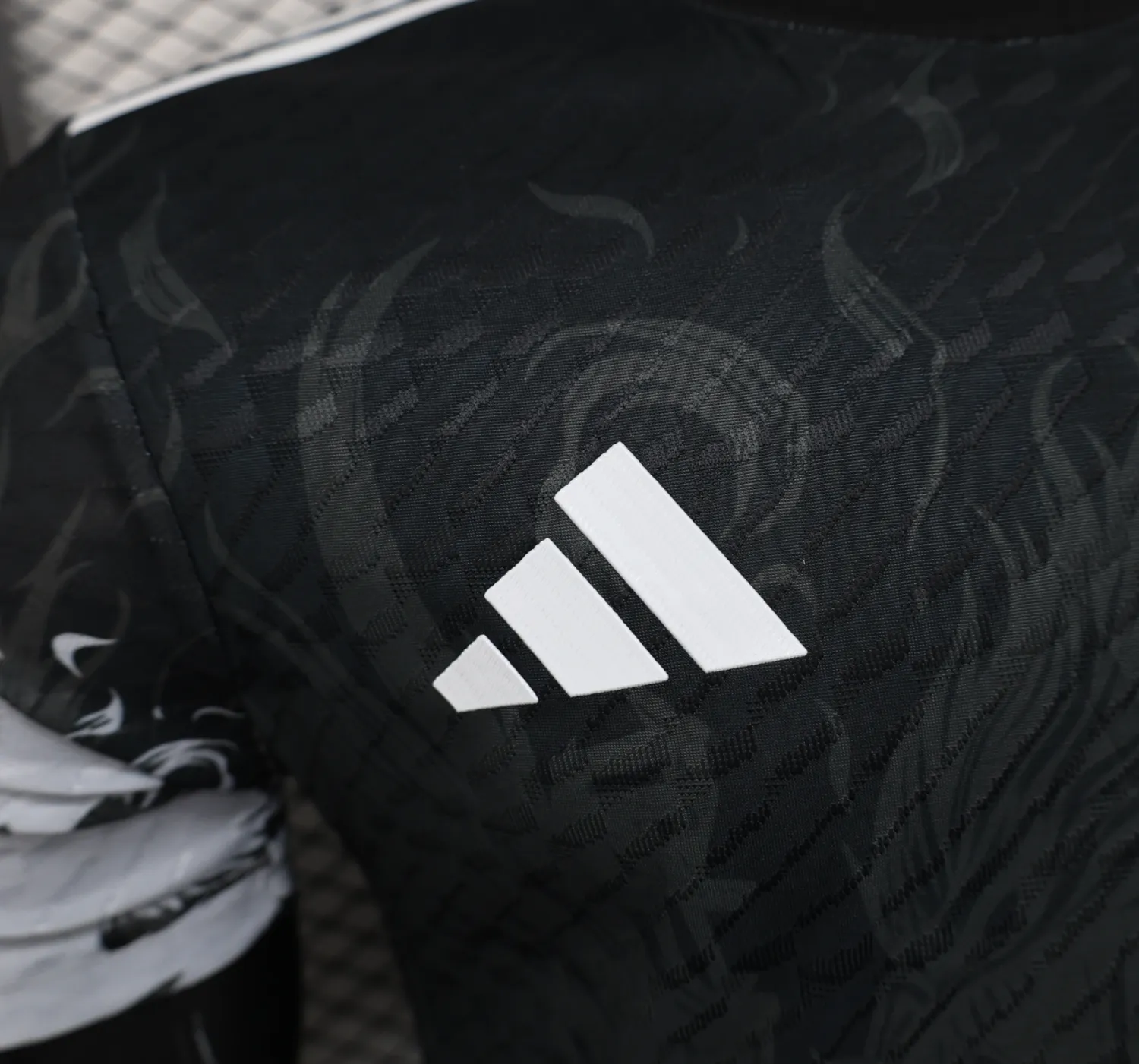 2025 Japan Special Edition Player Version Jersey detail image