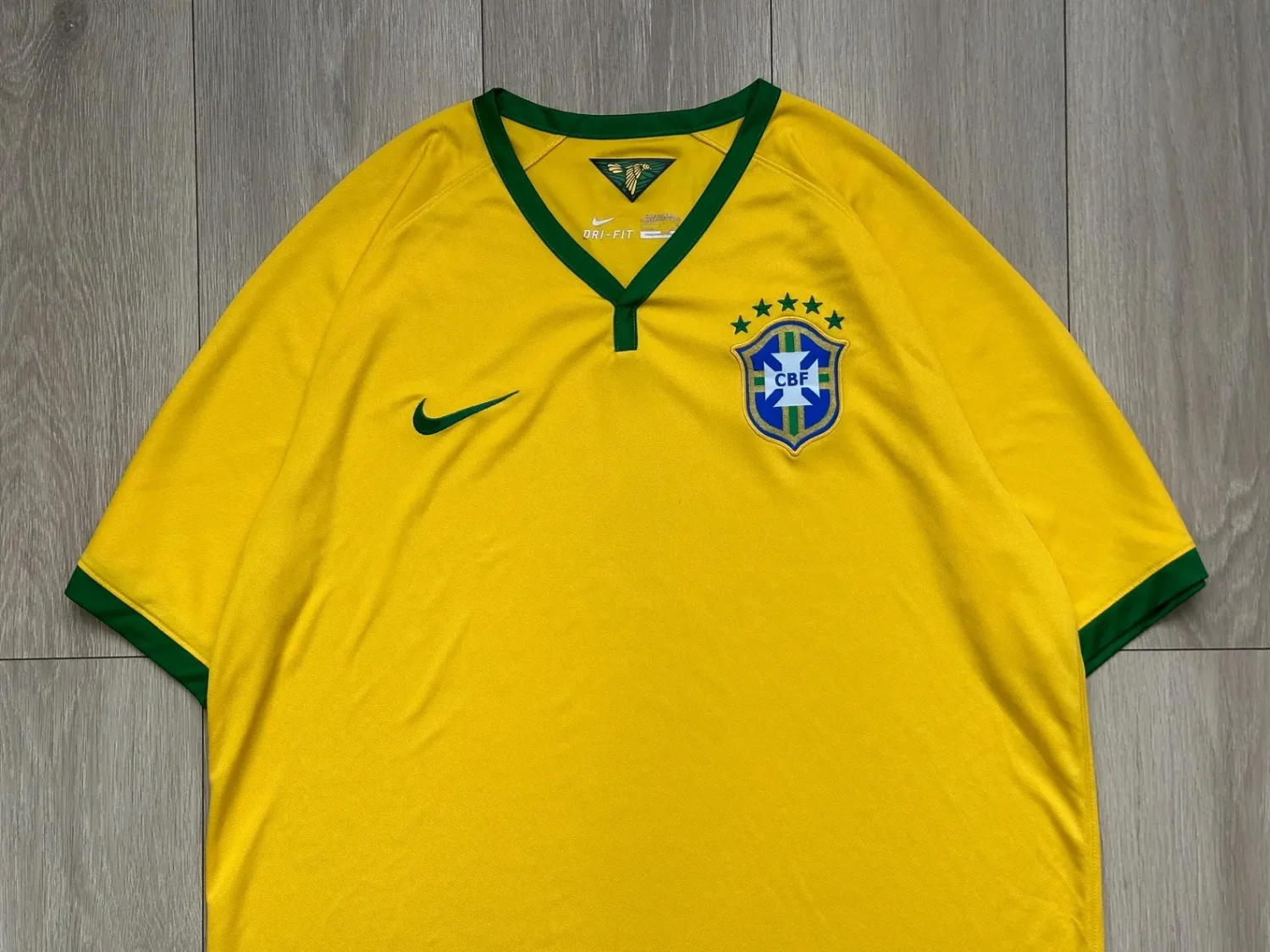 2014 Brazil Home Retro Soccer Jersey detail image
