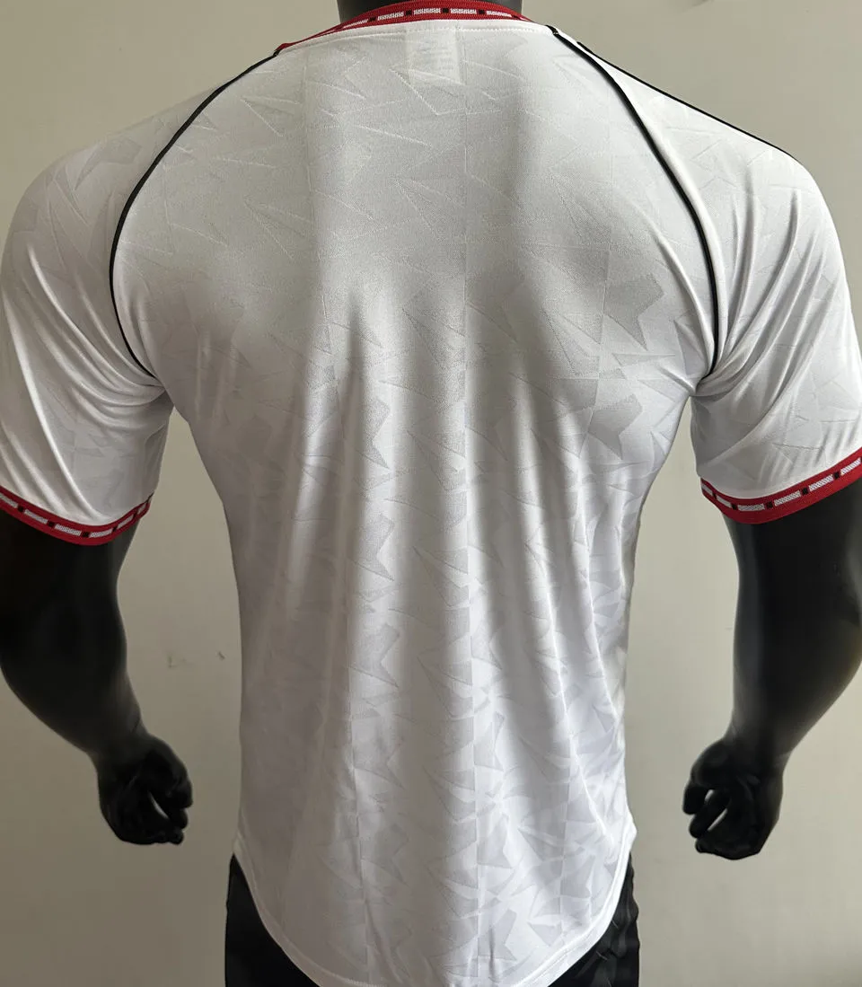 2025/26 M Utd White Retro Style.. product image