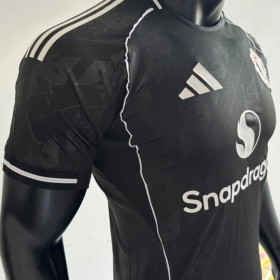 2025/26 M Utd Black Special.. detail image