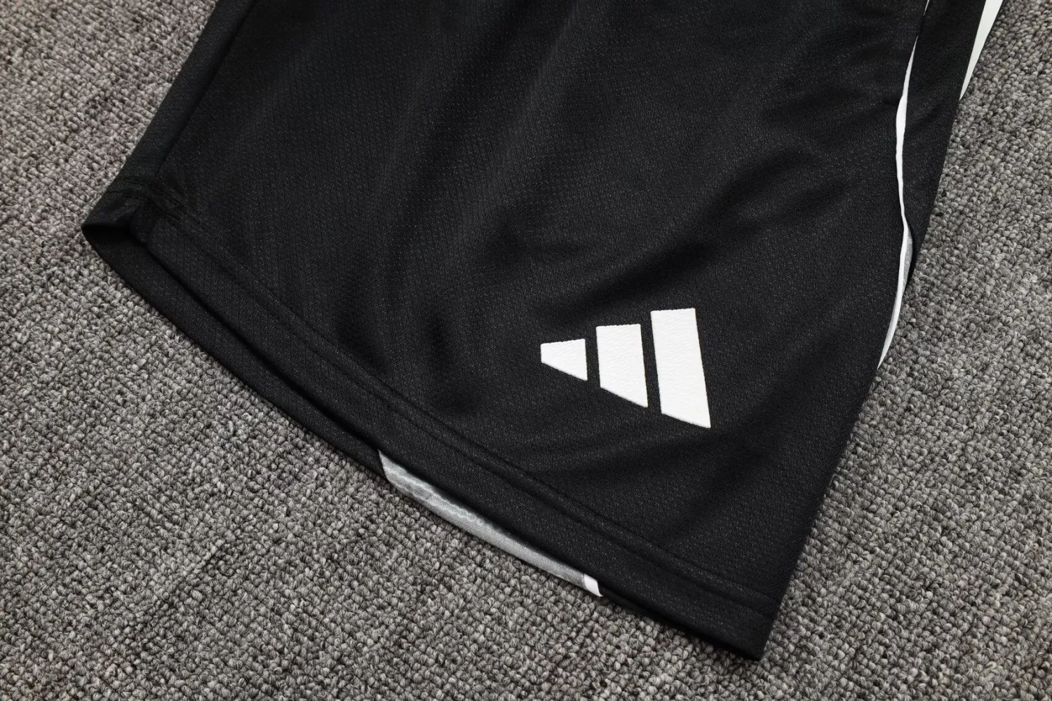 2025/26 AD Black Training Jersey(A.. detail image