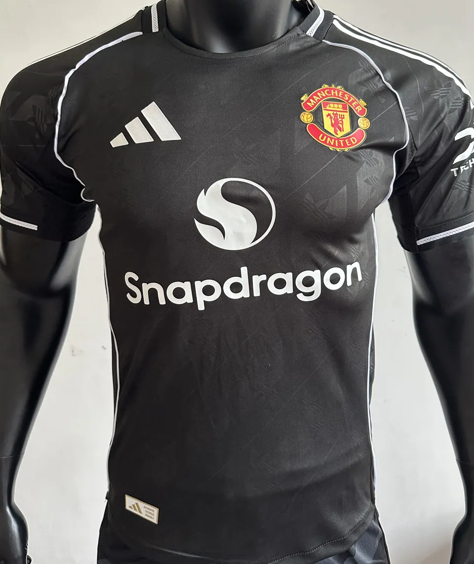 2025/26 M Utd Black Special.. product image