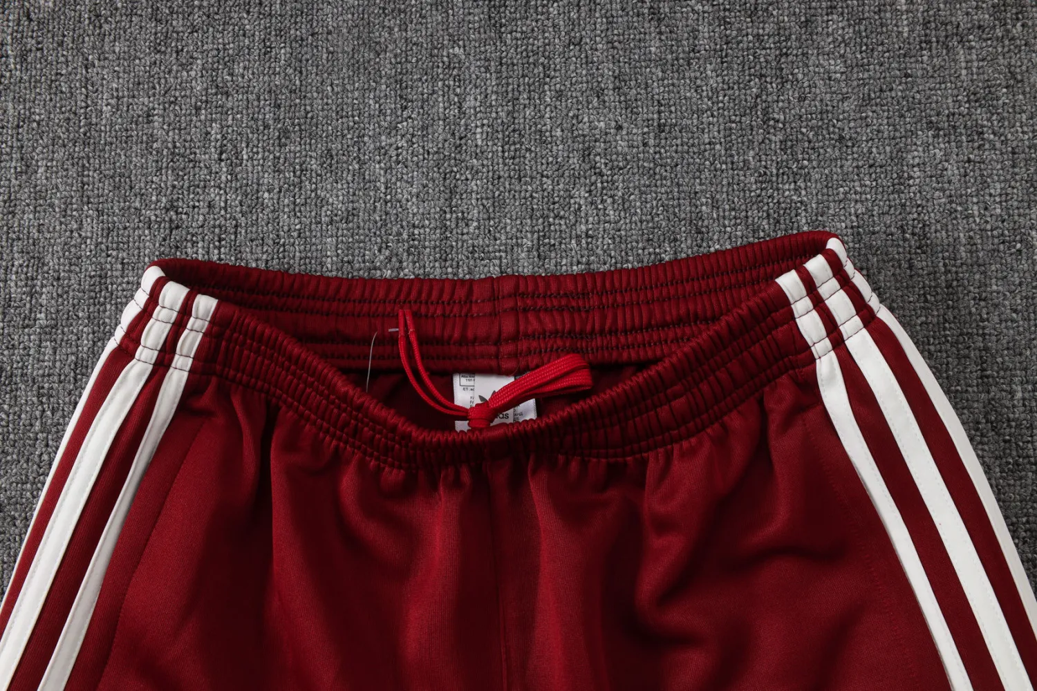 2026/27 Spain White Jacket Tracksuit detail image