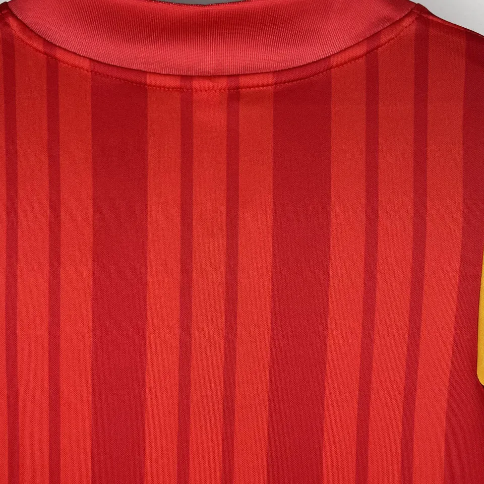 1992/94 Spain Home Red Retro.. detail image