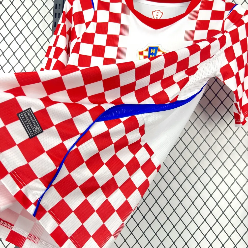 2026/27 Croatia Home Fans Soccer Jersey (Have Right Patch 有右臂章 黑底白字）