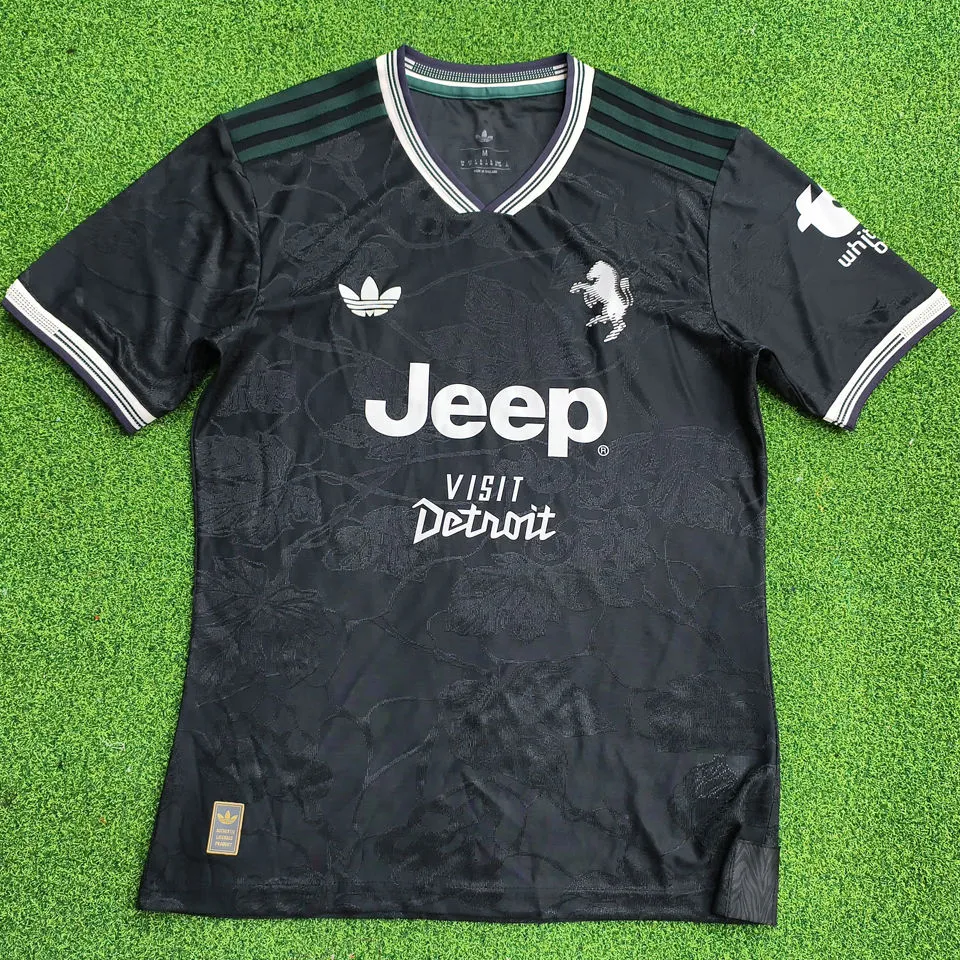 2025/26 JUV Third Black Player Version Soccer Jersey 带胸前新广告