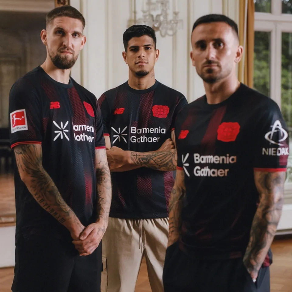 2025/26 LeverKusen Home Player Version Soccer Jersey