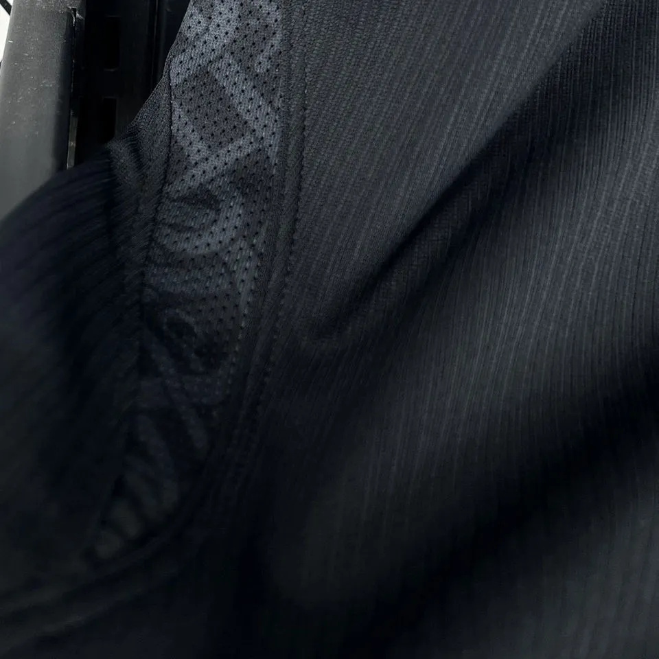 2026/27 Norway Away Black Fans Soccer Jersey  (Have Right Patch 有右臂章 白底黑字）