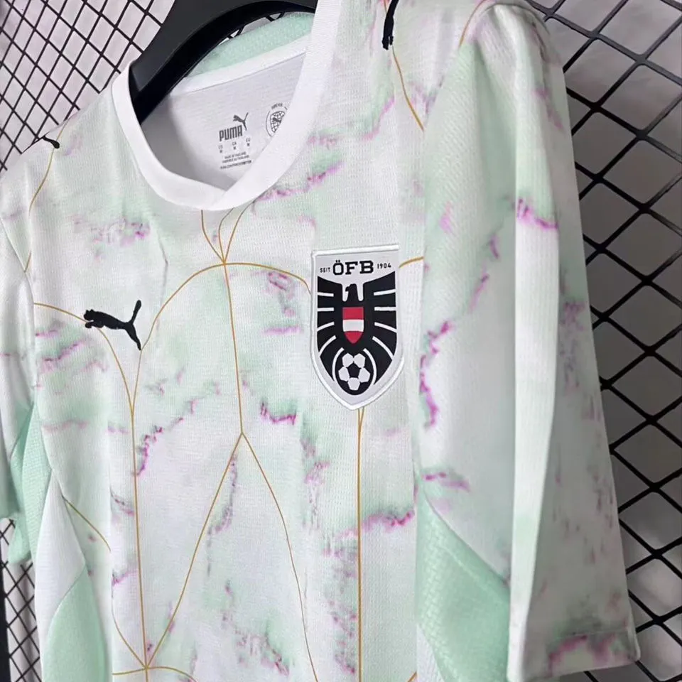 2026/27 Austria Third Fans Soccer Jersey (Have Right Patch 有右臂章 黑底白字）