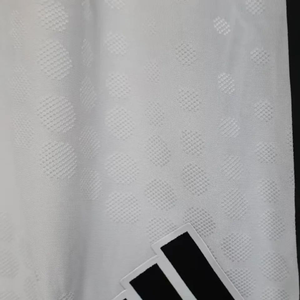 2025/26 Newcastle White Player Version Shorts Pants 球员版