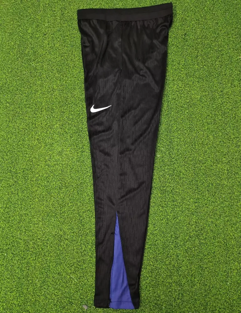 2024/25 BA Sports Trousers 巴塞罗那