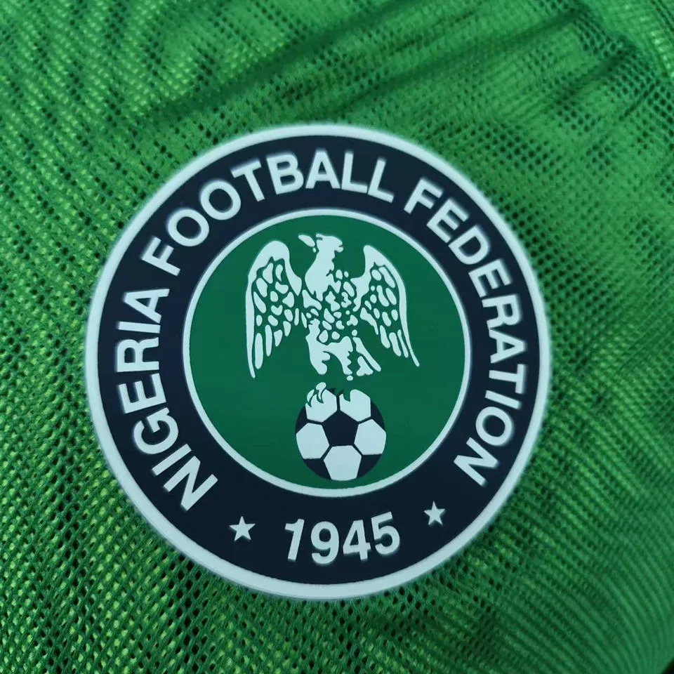 2026/27 Nigeria Double Layered Windbreaker  (Size is Slightly Small ,Please Purchase a Large Size)