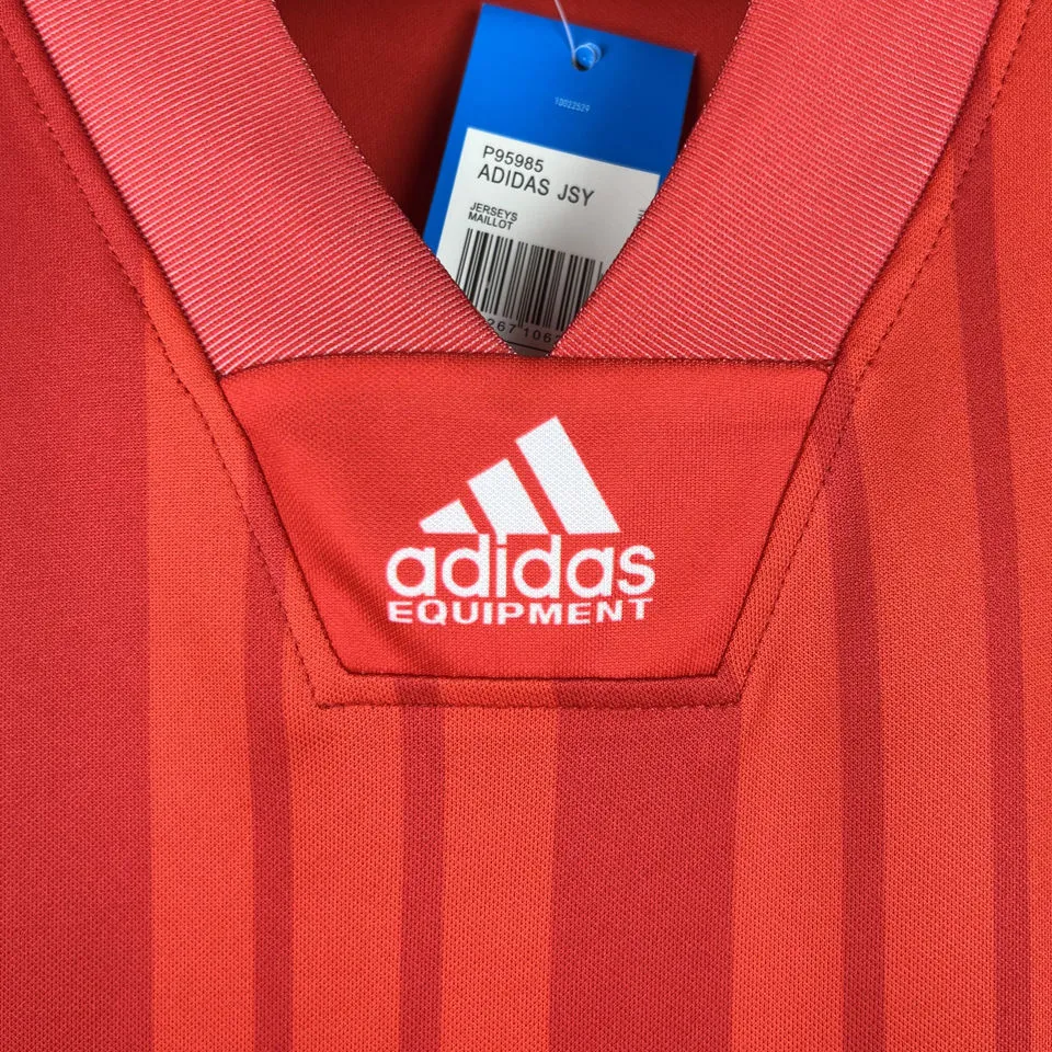 1992/94 Spain Home Red Retro.. detail image
