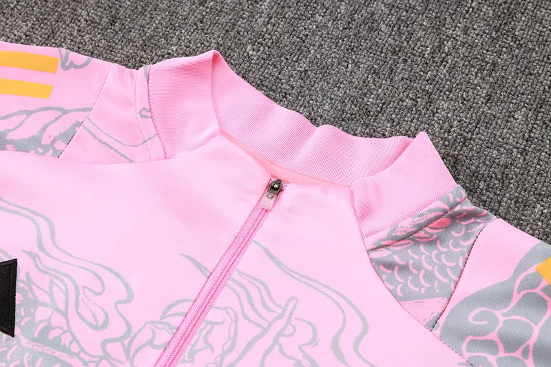 2025 RM Pink Sweater Tracksuit detail image