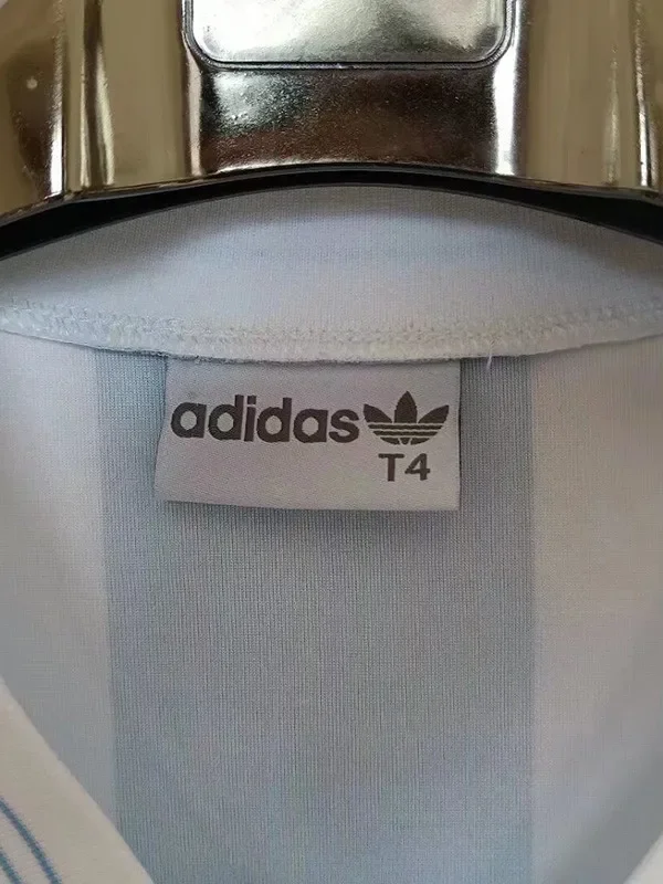1993 Argentina Home Retro Soccer Jersey detail image