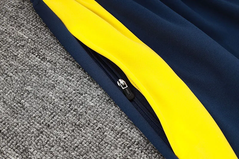 2025 RM White Jacket Tracksuit detail image