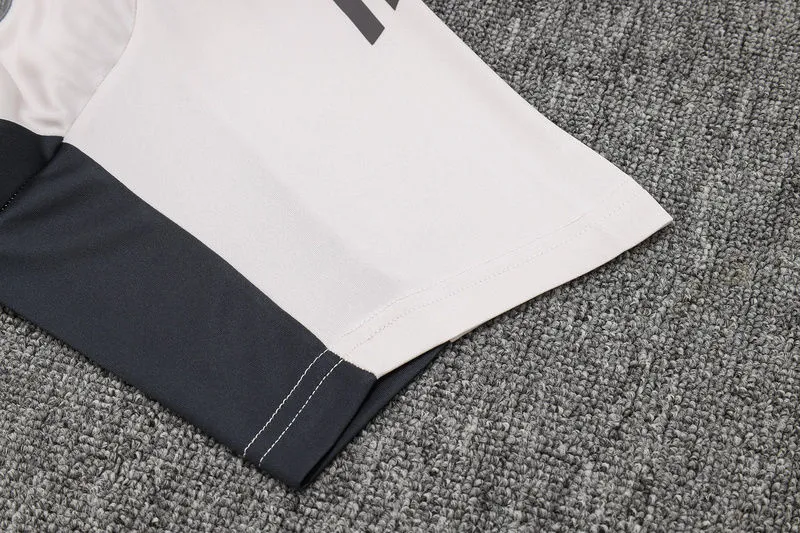 2024/25 RM Off-White Training Jersey(A Set) detail image
