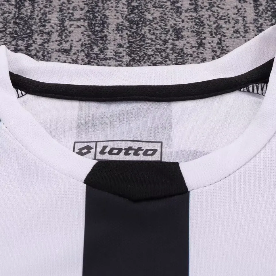 2002/2003 JUV Home Retro Kids.. detail image