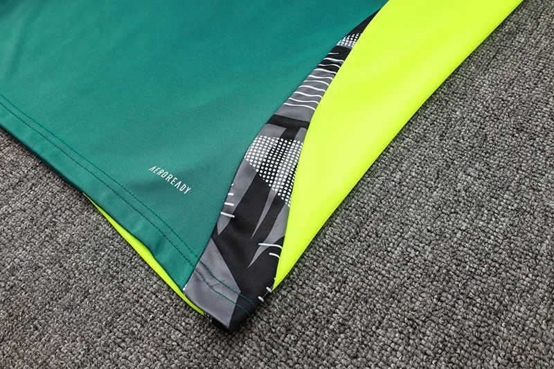 2024/25 Algeria Dark Green Sweater Tracksuit detail image