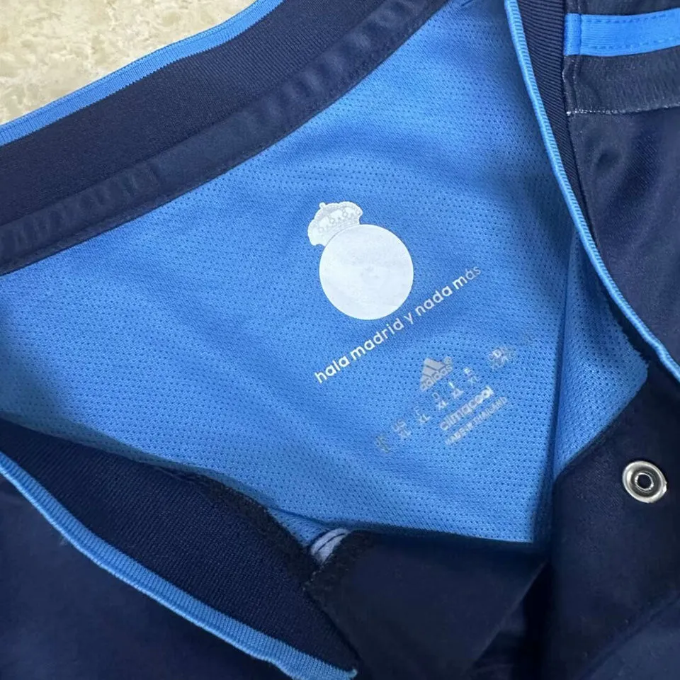 2015/16 RM Away Blue Retro Soccer Jersey detail image